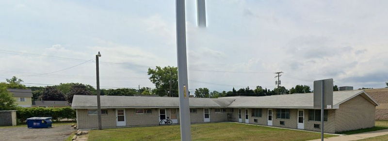 Paradise Motel - Street View (newer photo)